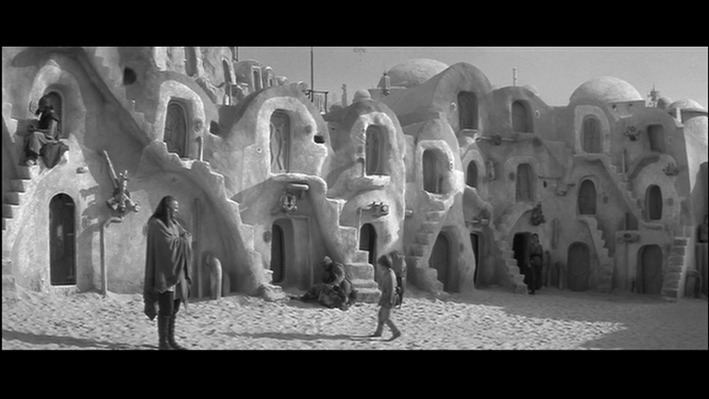 Illustration for article titled Star Wars In Greyscale: The Phantom Menace